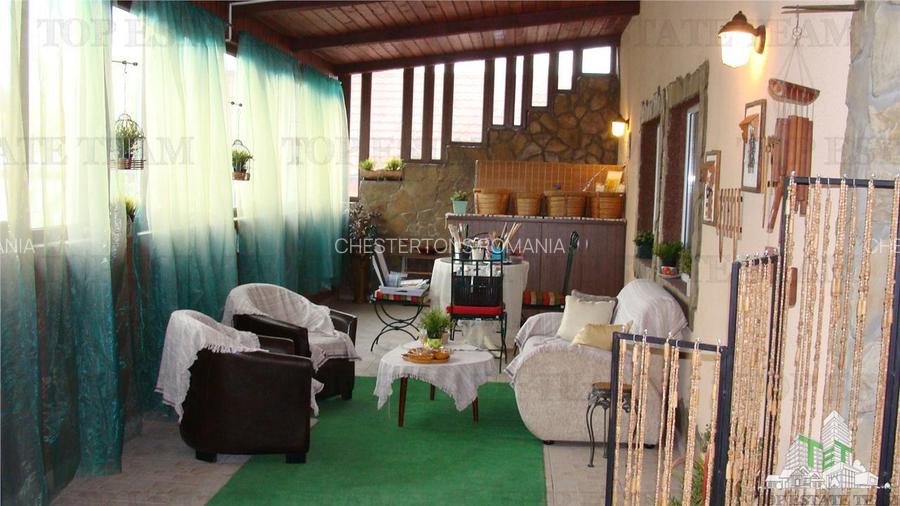Super afacere, vila cu aspect de conac cu spatii moderne dar si clasice antichiz - 26