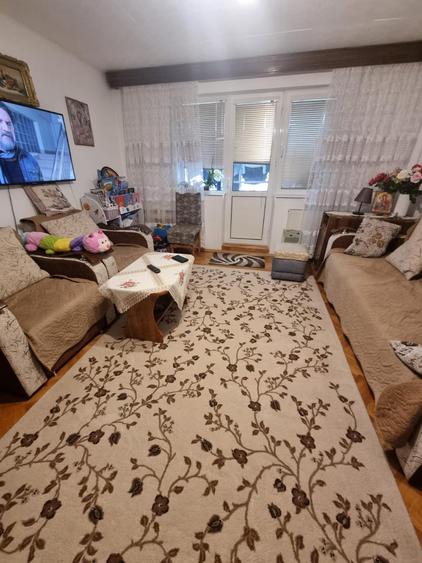 Apartament 3 camere - Micro 5!