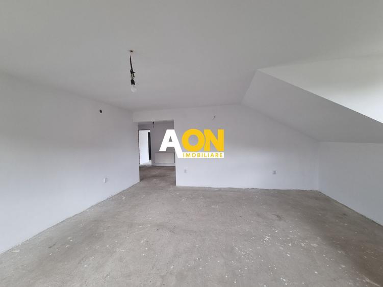 De vanzare casa 6 camere, S+P+M, 900mp teren, Cetate