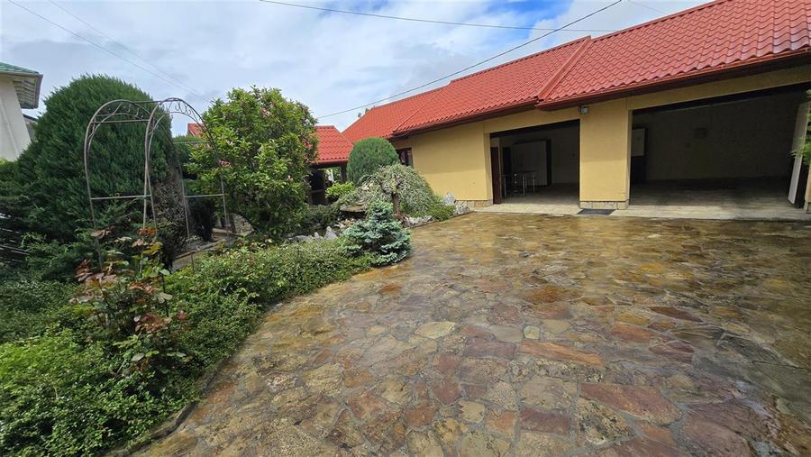 Casa de Lux - in Suceava! De vanzare - 0727817187