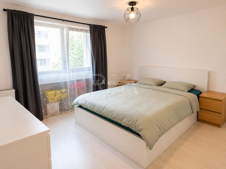 3 camere Obor decomandat, centrală, et. 3, an 2015, metrou, 89 mp - 2