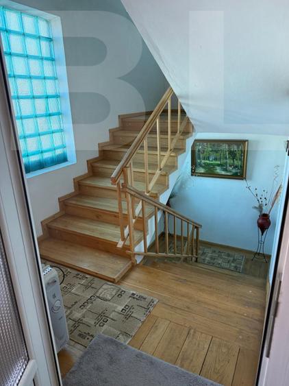 Vila in zona linistita, pe o strada inchisa perfecta pentru locuire sau afacere