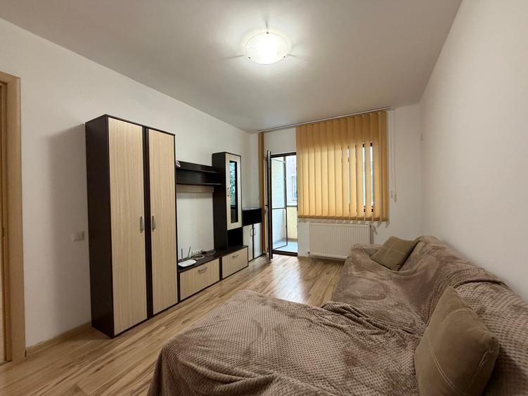 2 camere 1 Decembrie Bloc 2013 Centrala proprie Metrou 10 Min