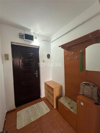 Inchiriere  Apartament cu 2 camere Podu Ros - 9
