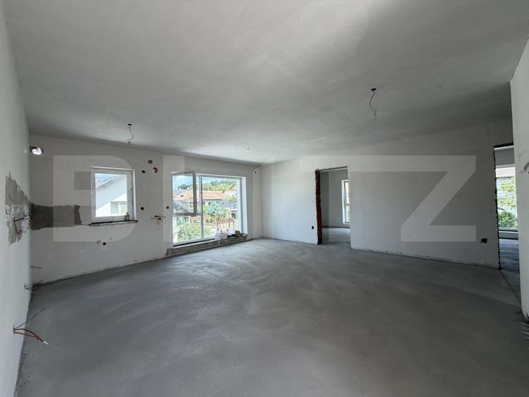 Apartament cu 3 camere, în suprafață de 84 mp - Zalau
