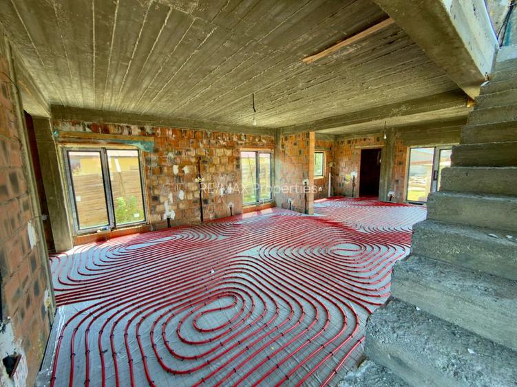 Casă la rosu P+1 de vânzare în Chitila | 5 camere | 400 mp teren - 16
