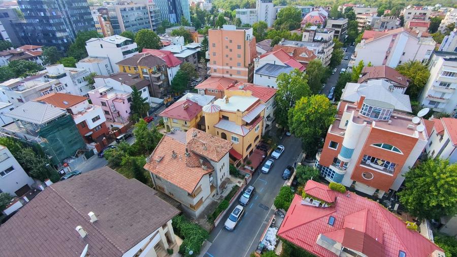 Vila Primaverii 480 mp desfasurati teren 250 mp utili garaj