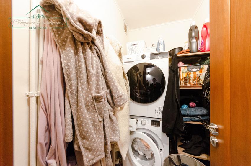 Apartament cu 3 camere, 2 băi, zona Centrala, Arad