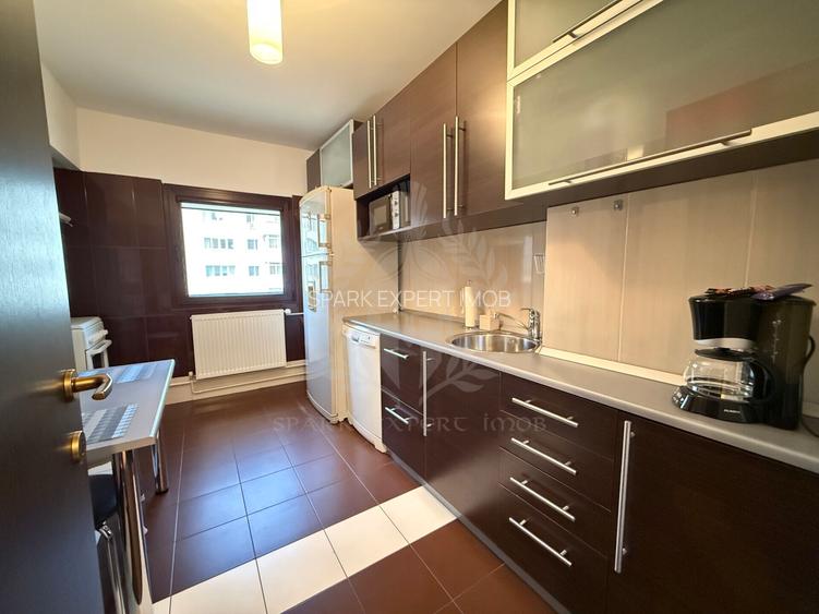 Apartament 2 camere, spațios, zona Republicii - Caraiman - 4