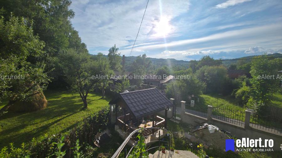 Vând casă de vacanță Bezdead, vedere la vale, acces Munții Bucegi - 25