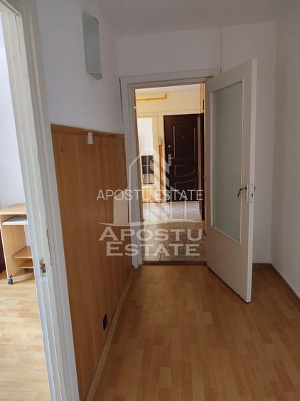 Apartament cu 2 camere de închiriat- centrala proprie, zona Lipovei - 7