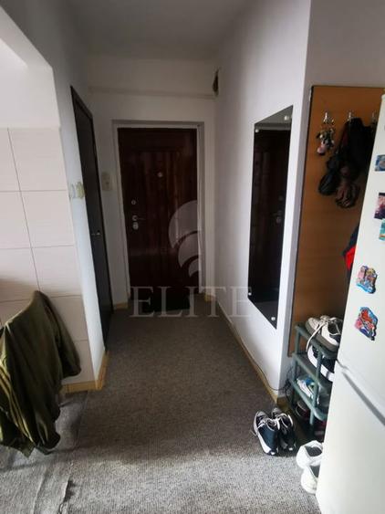 Apartament o camera în zona PIATA MIHAI VITEAZUL