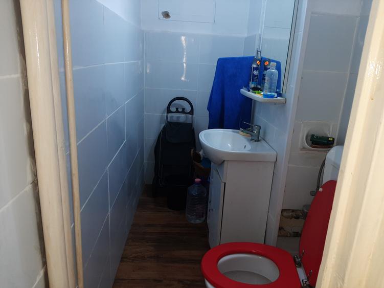 Vanzare Apartament 4 camere zona centrala Tudor Vladimirescu