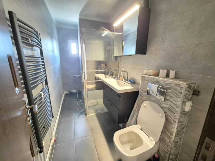 Inchiriere Apartament 2 Camere decomandat zona Centrul Civic CEC - 29