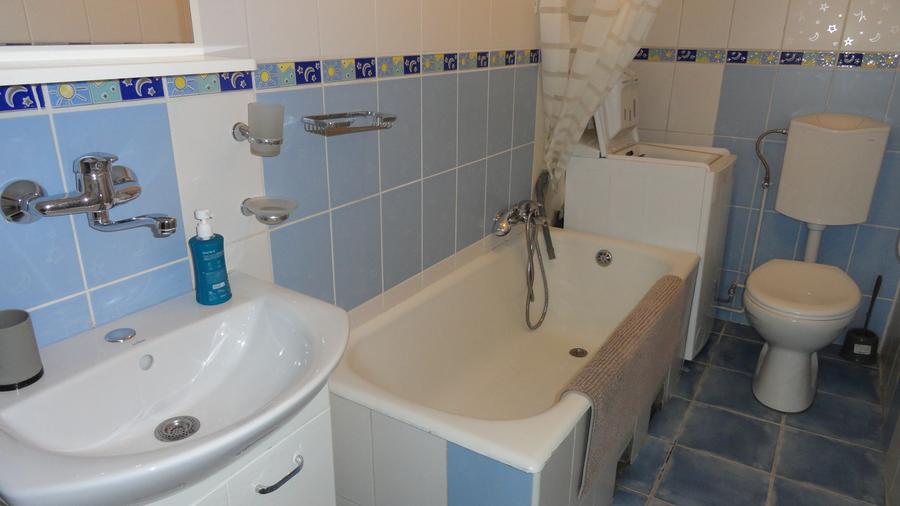 Apartament cu o camera situat in zona centrala, aproape de P-ta Avram Iancu