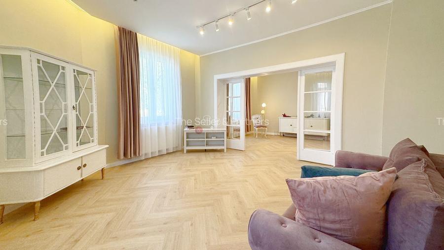 Imobil Individual Renovat, Pretabil Sediu Office sau Clinică Privată - 13