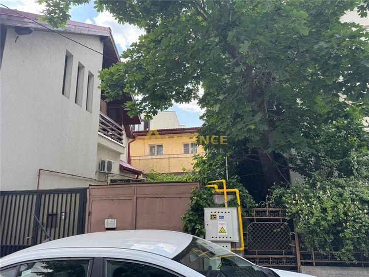 Apartament 44 mp + pivnita, fara risc seismic, accepta credit zona Vitan