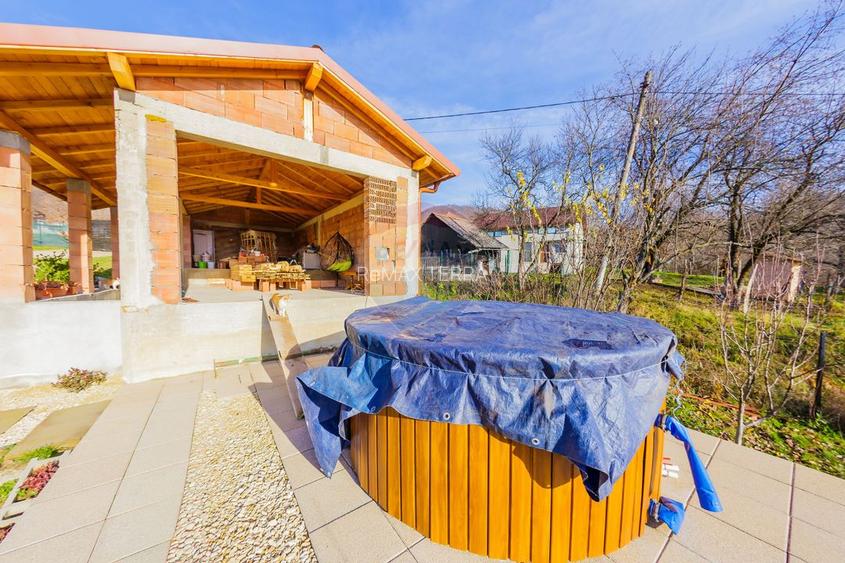VILA CU TEREN GENEROS DE VANZARE/SCHIMB CU CASA - 37