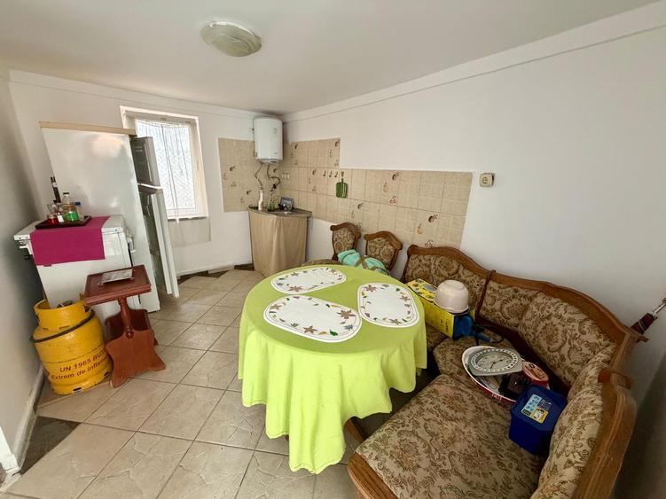 Casa locuibila cu 1475 mp teren integral proprietate Utvin
