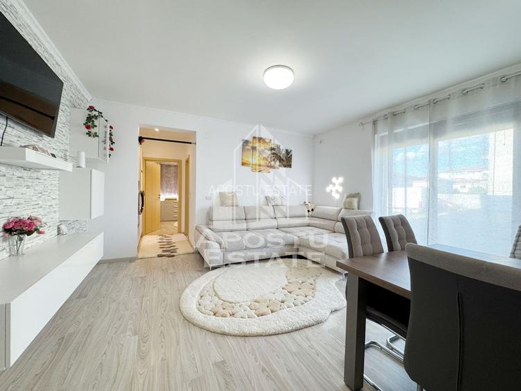 Apartament 2 camere de vanzare 50mp utili, garaj 22mp -Giroc UM - 2