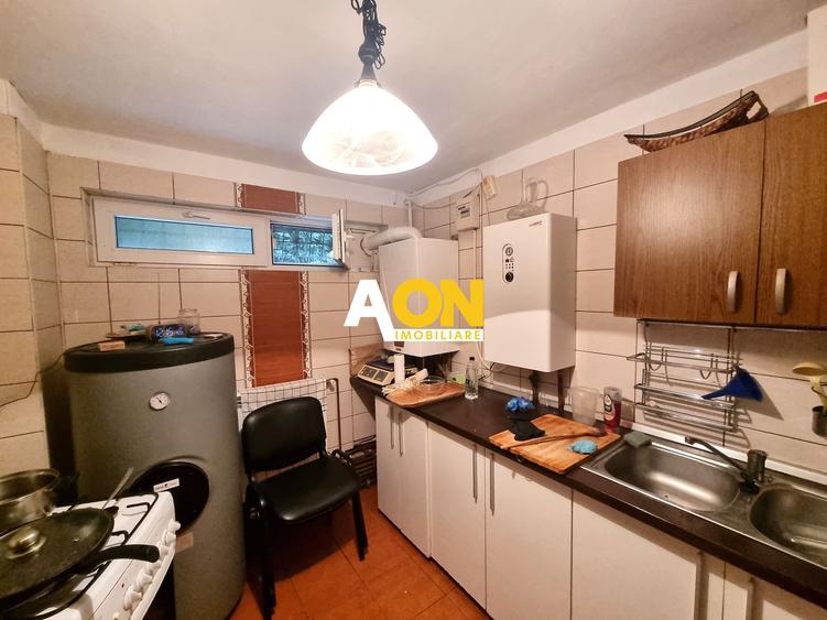 De vanzare casa 5 camere , 886mp teren, zona Alba-Micesti