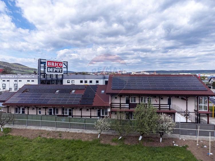 Hotel / Pensiune cu 21 camere de vânzare în zona Fermelor