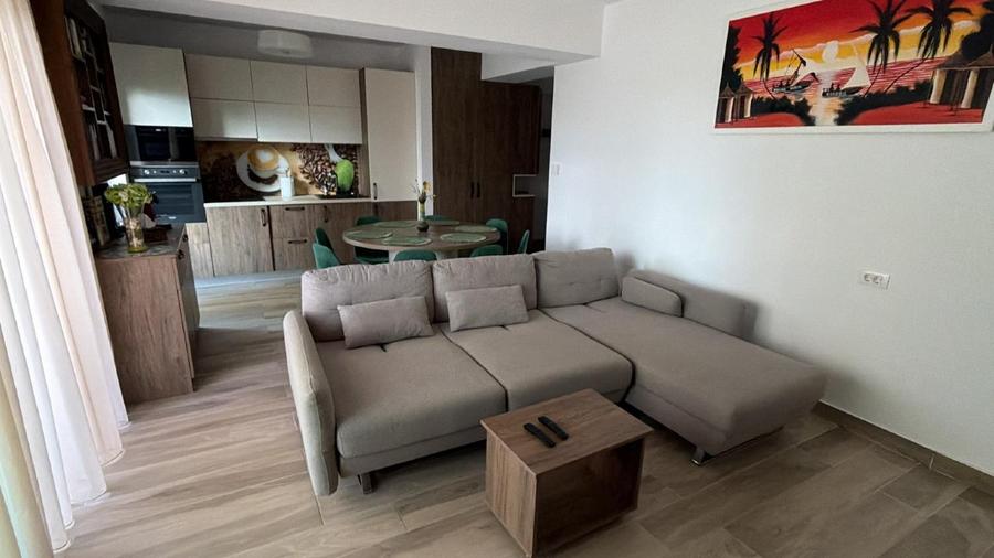 Apartament 3 Camere Premium cu Vedere la Mare – Mamaia Nord, Complex Marina Surf