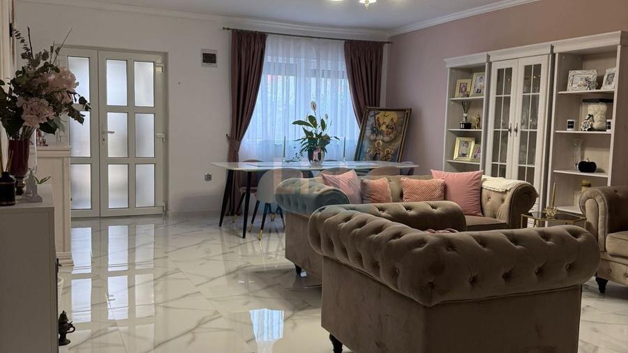 Casă de lux spațioasă 3 dormitoare, Santandrei (€265.000)