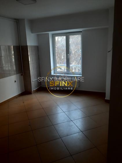 2 camere | langa Hyperion | Etaj 1 - 2