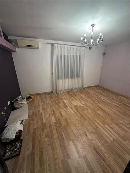 Casa/Spatiu Comercial Palas Mall