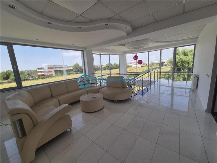 Royal Imobiliare - Vanzare Spatiu Birouri Zona Vest