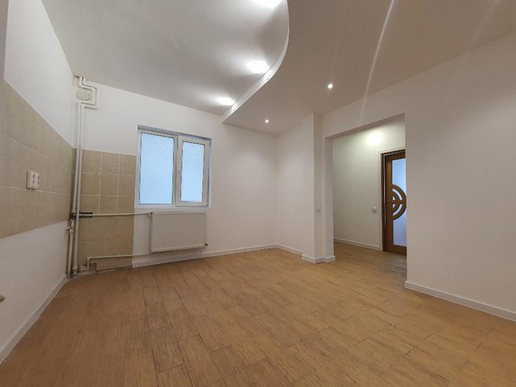 Apartament 3 camere (Prelungirea Ferentari 52-60, Vadul Nou) - PROPRIETAR
