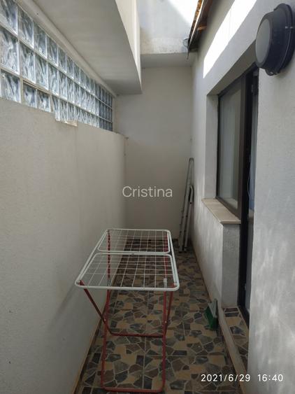 PARTICULAR ÎNCHIRIEZ APARTAMENT CU 2 CAMERE  - 3