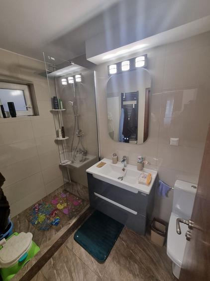 KM 4- apartament 3 camere decomandat finisat modern