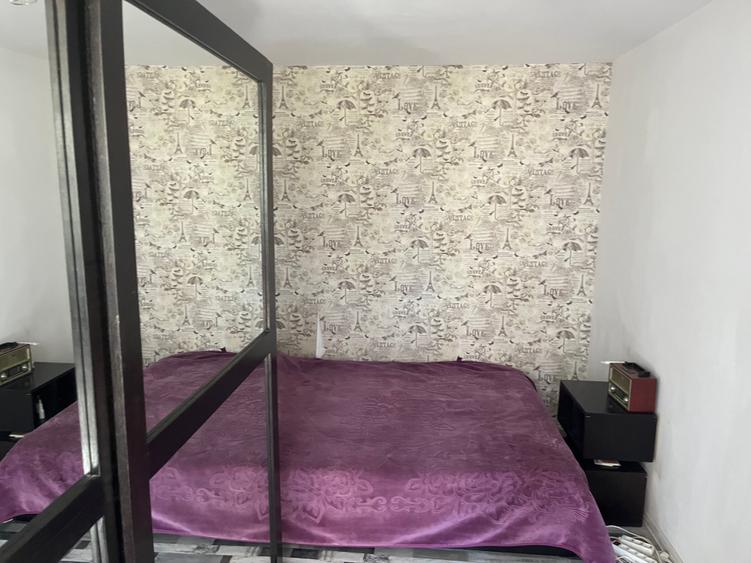 Apartament 2 camere de vanzare : Vest-(Aleea Strejnic)