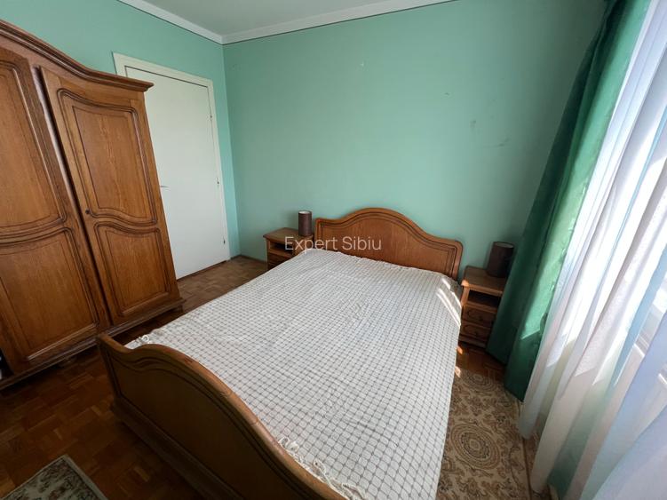 INCHIRIEZ apartament 3 camere semidecomandat, zona Milea - 4