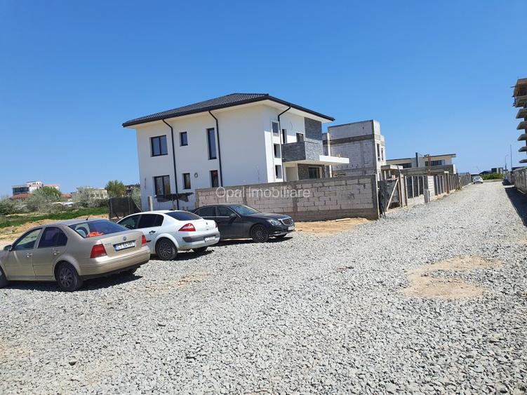 Exclusivitate-Mamaia Sat, str.M20, teren 455mp, 19m/25m desc.,aproape de lac - 9