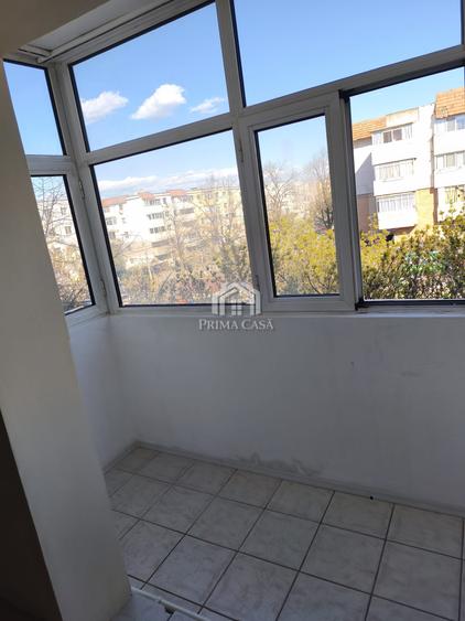 Apartament cu 4 camere ~ zona Brosteni ~ etaj 3din4 ~ 97mp utili ~ renovat ~