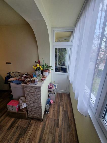 Faleza nord-apartament 4 camere et 1 cu gaze