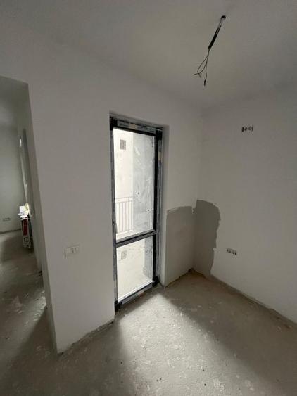 Apartament - 3 camere - decomandat - Fundeni