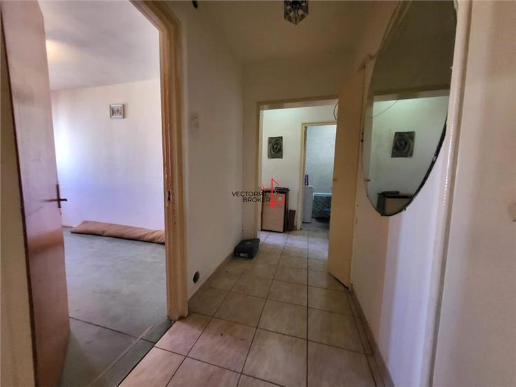 APARTAMENT 2 CAMERE DECOMANDAT / AUCHAN TITAN