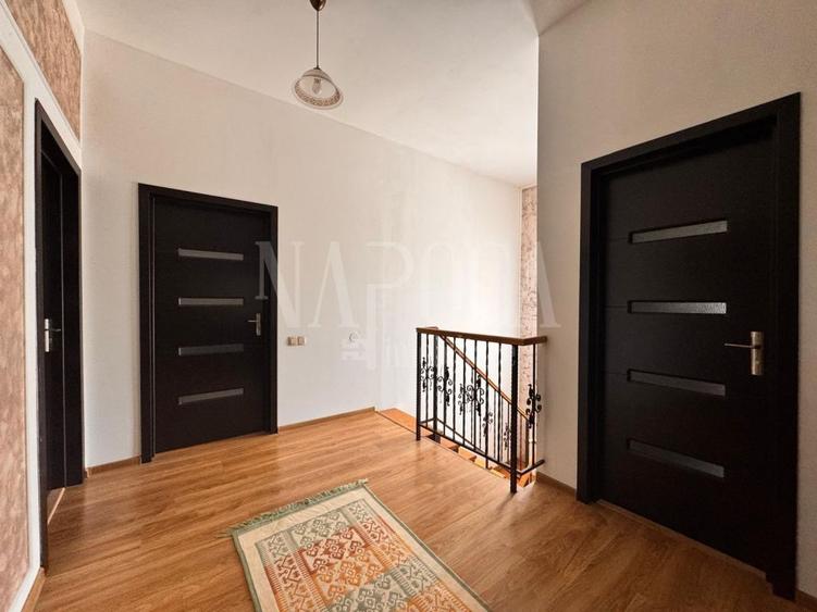 Casa 5 camere de vanzare in Salicea