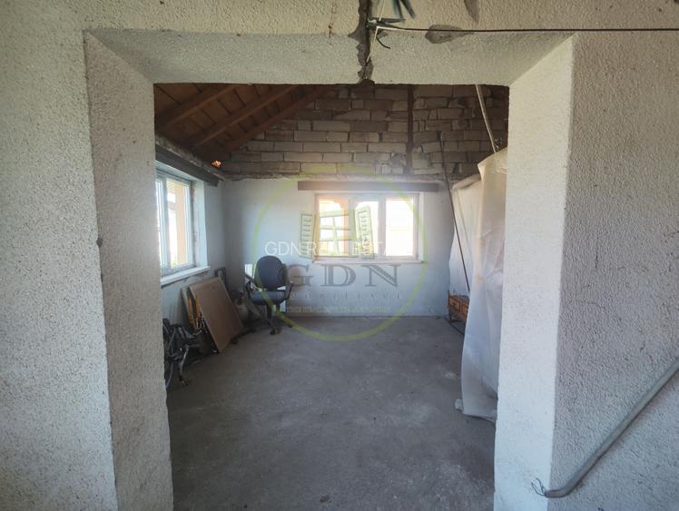 Casa 4 camere, teren 250 mp, localitatea Podari, zona Profi Loco. - 10