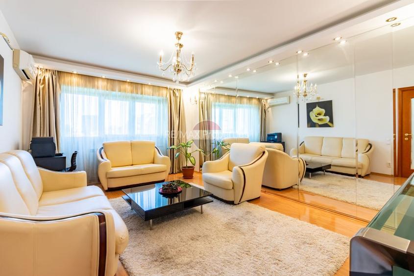 Apartament  3 camere, spatios în zona P-ta Sfanta Vineri/Centru Vechi - 3