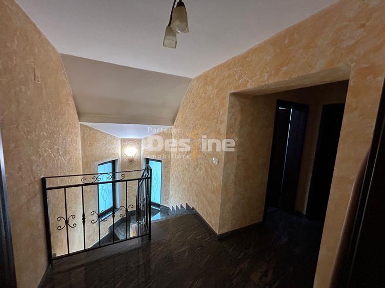 Casa cu piscina Fermelor 840mp teren 285.000€