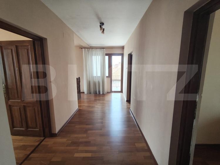 Casa de vanzare P+E si teren de 480 mp in cartierul Iosia, zona Calea Aradului