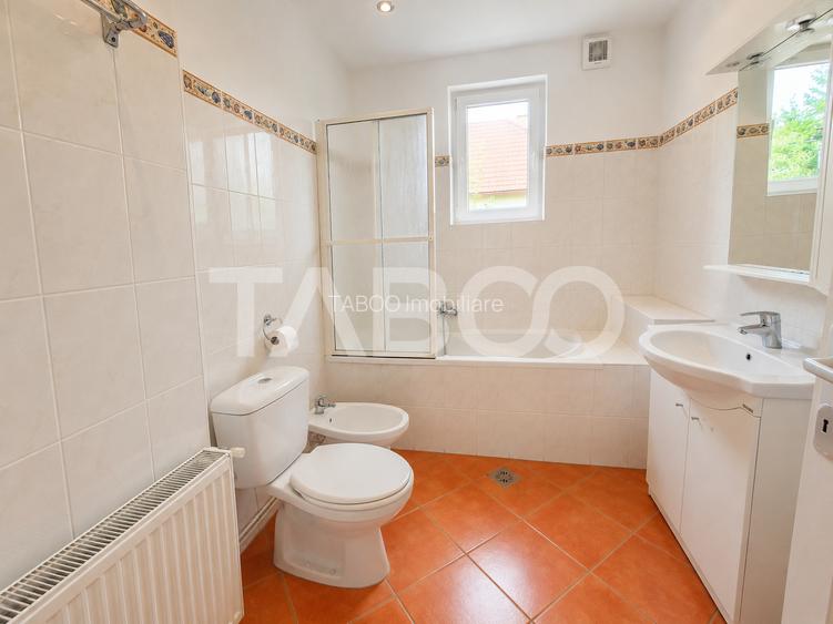 Apartament la casa de inchiriat 3 camere zona Sub Arini din Sibiu