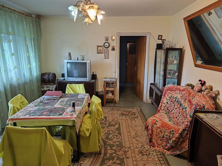 METROU TITAN 3 CAMERE