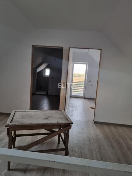 Casa duplex de vanzare ,320mp,Dornesti