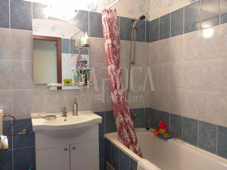 Casa 9 camere de vanzare in Someseni, Cluj Napoca